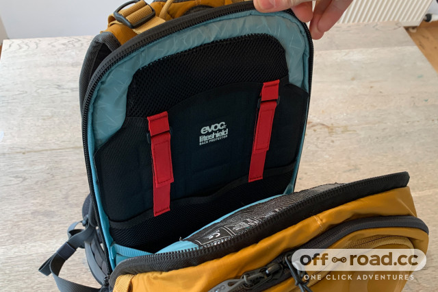 EVOC FR Trail E-Ride 20 backpack review | off-road.cc